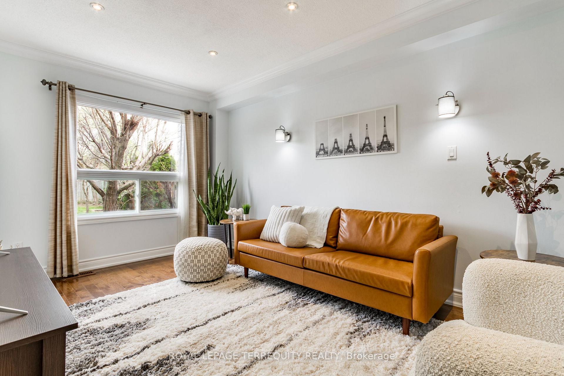Photo 11 of 155 Monte Carlo Drive, Vaughan, Sonoma Heights — HOMEH
