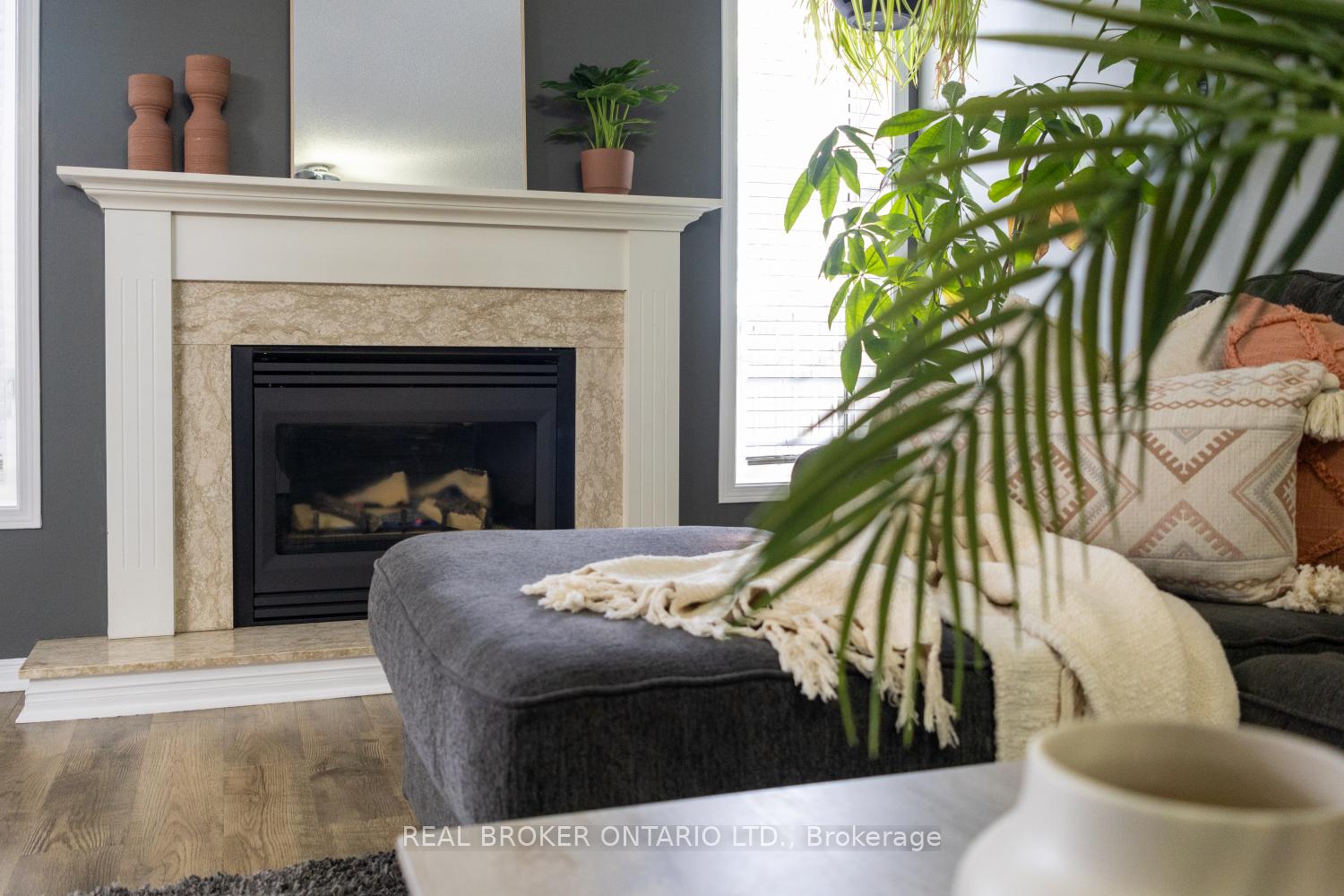 Photo 6 of 1326 Andover Drive, Oshawa, Eastdale — HOMEH