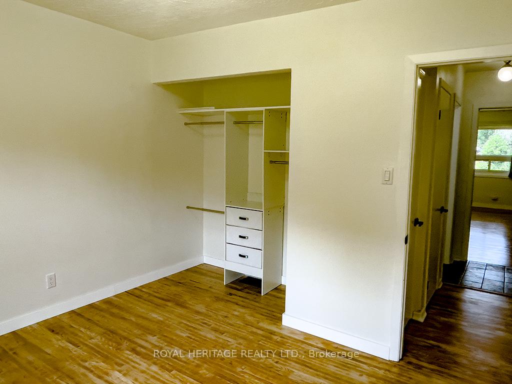 Photo 21 of 80 Greenfield Park, Belleville, Thurlow Ward — HOMEH