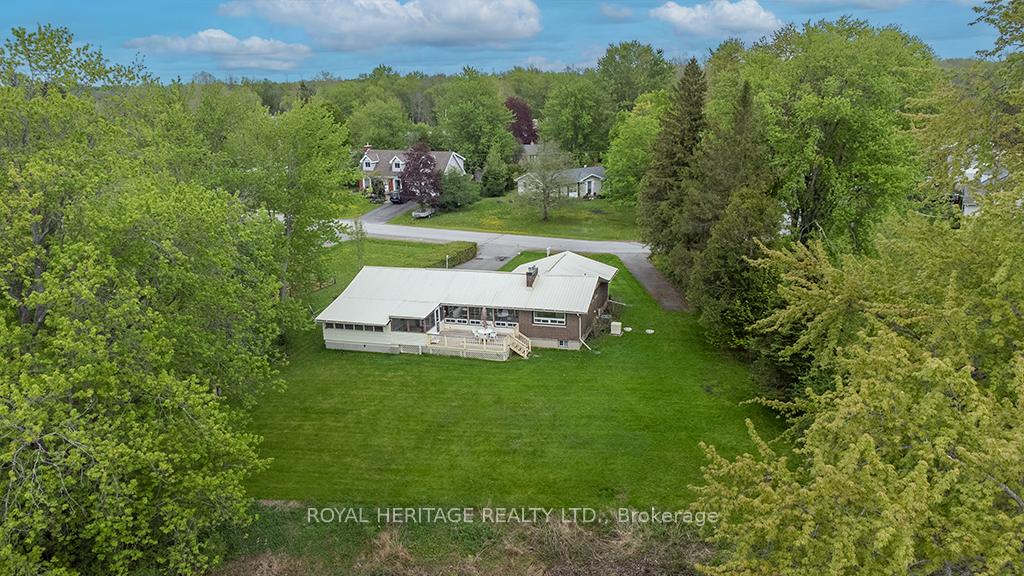 Photo 37 of 80 Greenfield Park, Belleville, Thurlow Ward — HOMEH