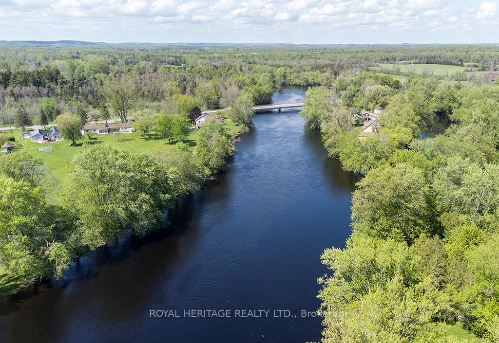 Photo 41 of 80 Greenfield Park, Belleville, Thurlow Ward — HOMEH