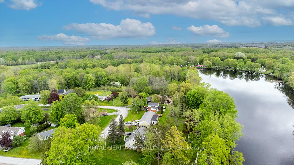 Photo 44 of 80 Greenfield Park, Belleville, Thurlow Ward — HOMEH