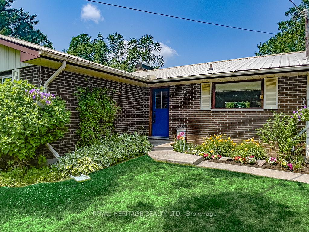 Photo 48 of 80 Greenfield Park, Belleville, Thurlow Ward — HOMEH