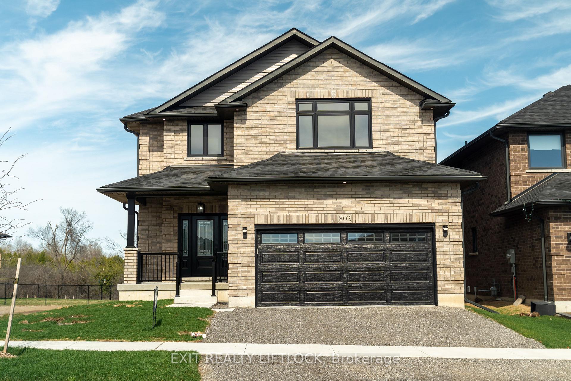 Front of 802 Steinberg Court