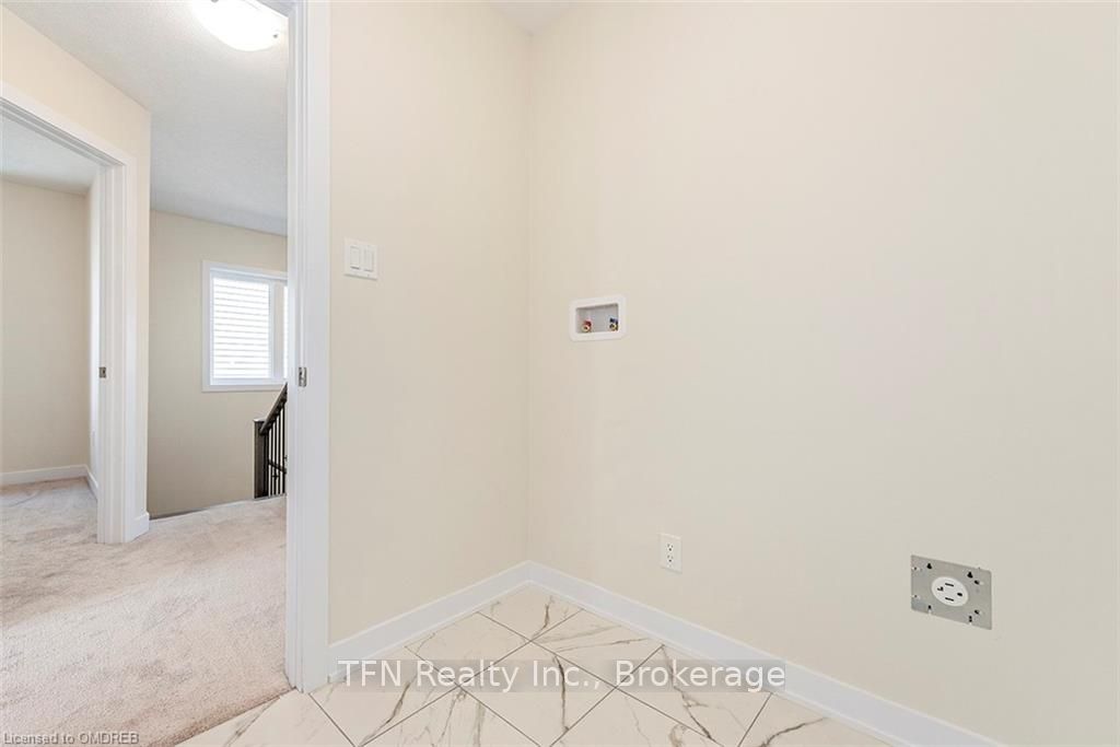 Photo 32 of 59 Downriver Drive, Welland, Dain City — HOMEH