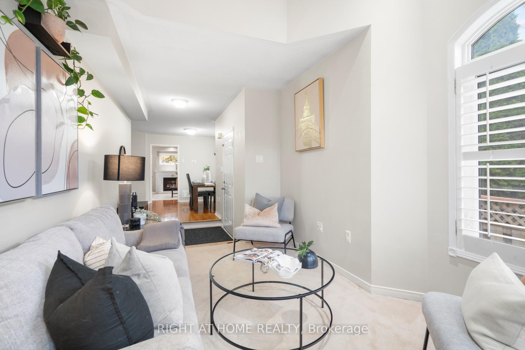 Photo 8 of 65 Zachary Place, Whitby, Brooklin — HOMEH