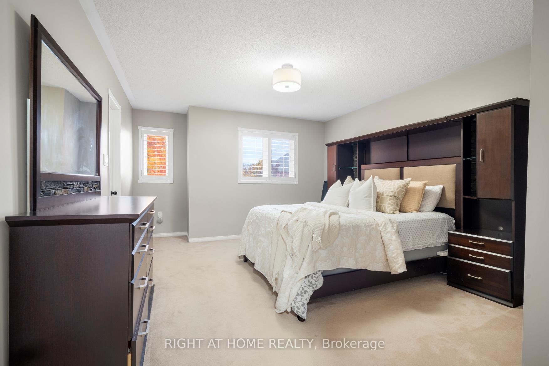 Photo 19 of 65 Zachary Place, Whitby, Brooklin — HOMEH