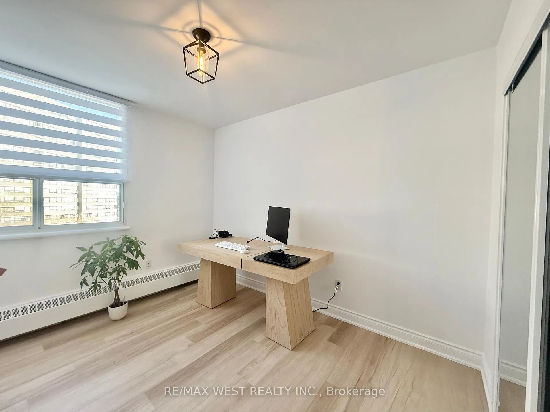 Photo 13 of Unit 522, 451 The West Mall, Etobicoke, Etobicoke West Mall — HOMEH