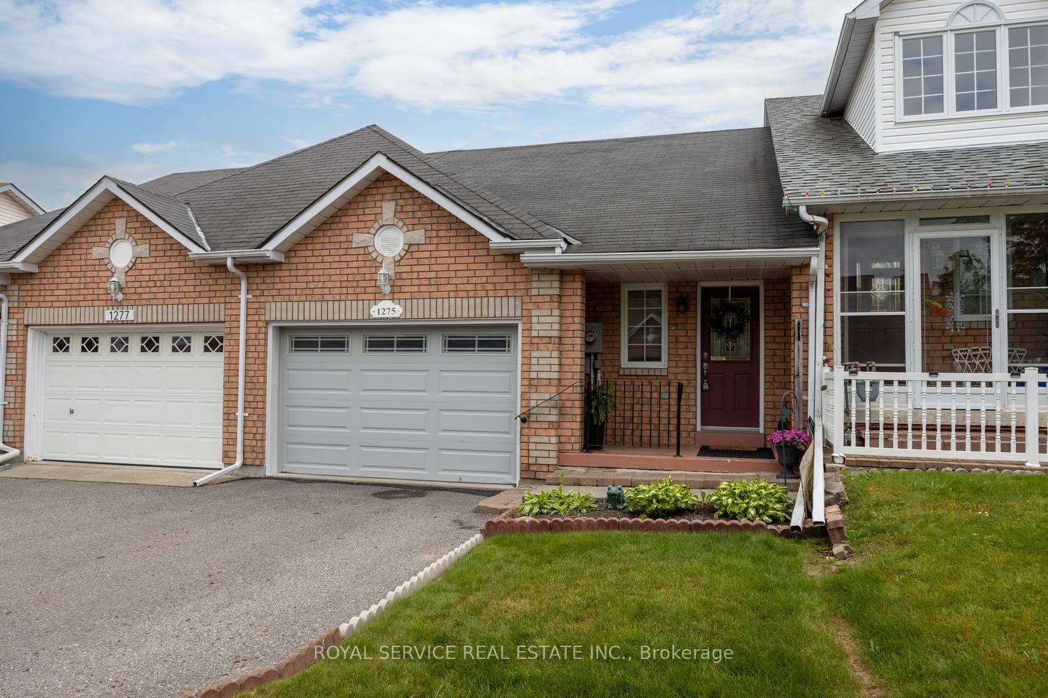 Photo 2 of 1275 Eagle Crescent, Peterborough, Monaghan Ward 2 — HOMEH