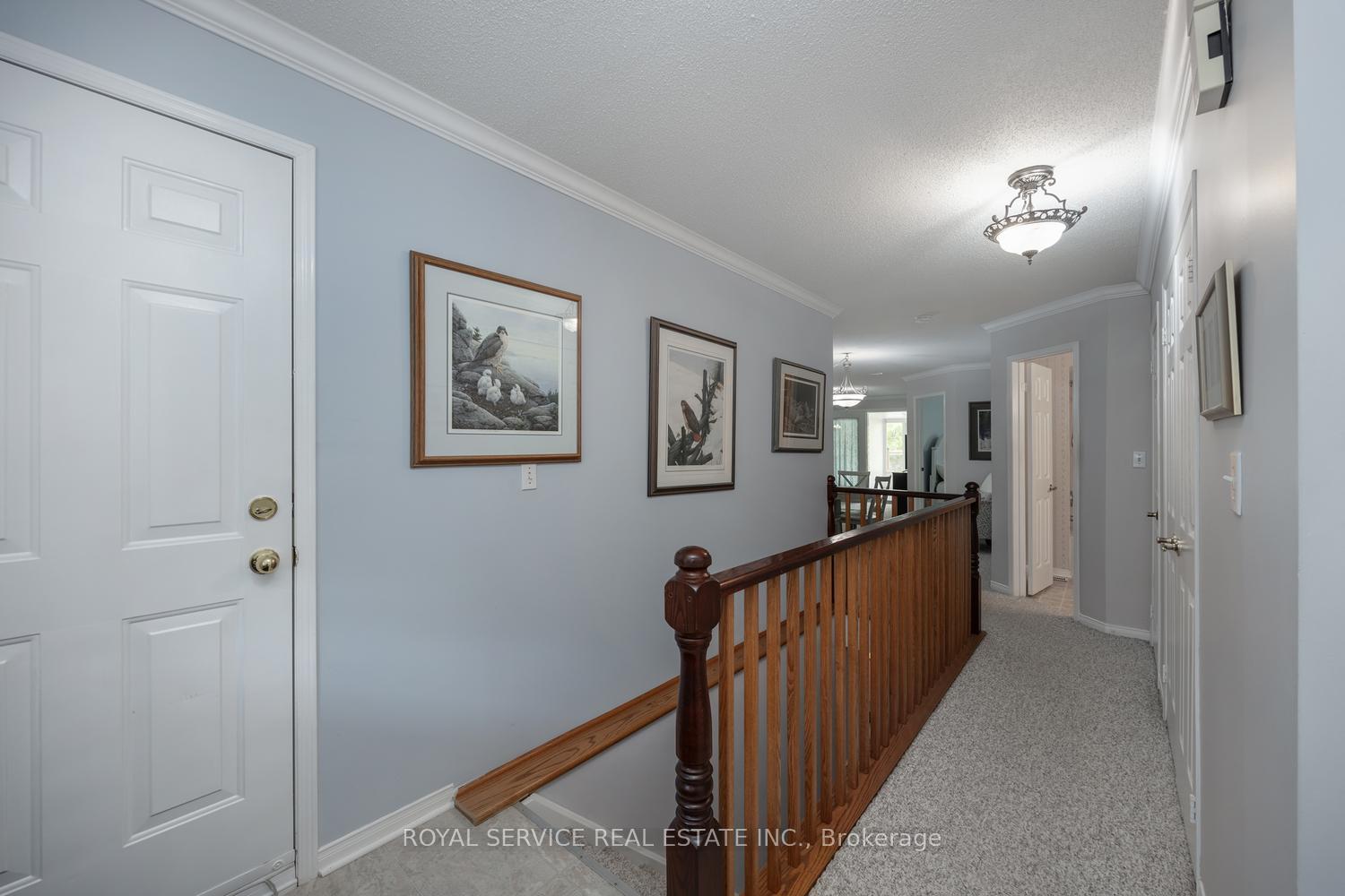 Photo 4 of 1275 Eagle Crescent, Peterborough, Monaghan Ward 2 — HOMEH