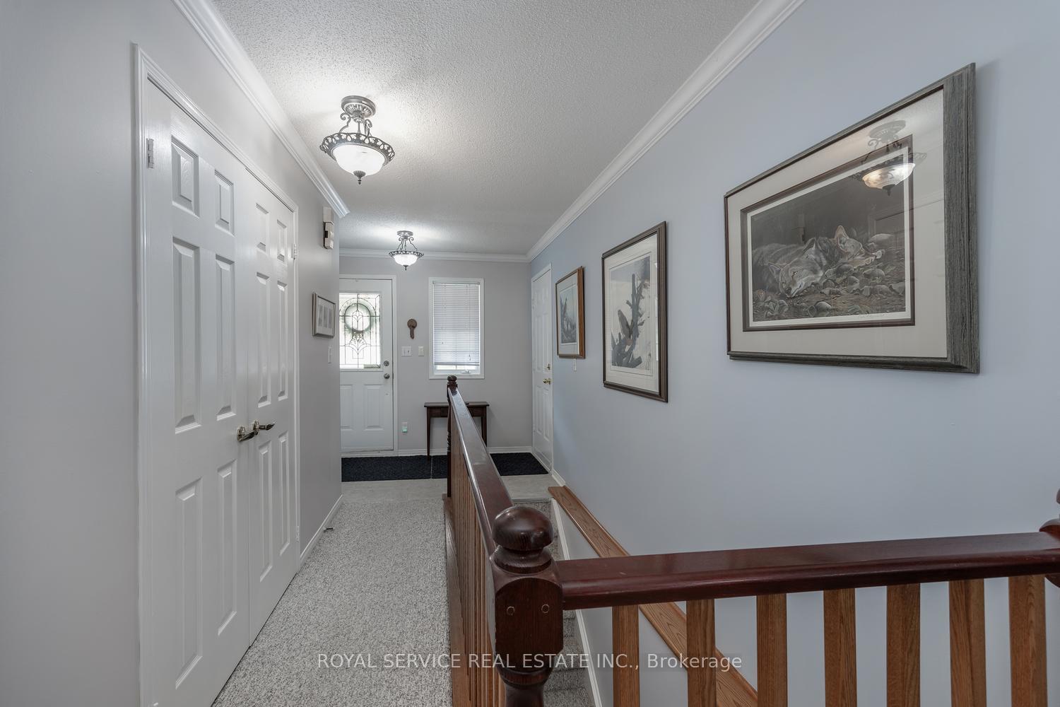 Photo 5 of 1275 Eagle Crescent, Peterborough, Monaghan Ward 2 — HOMEH