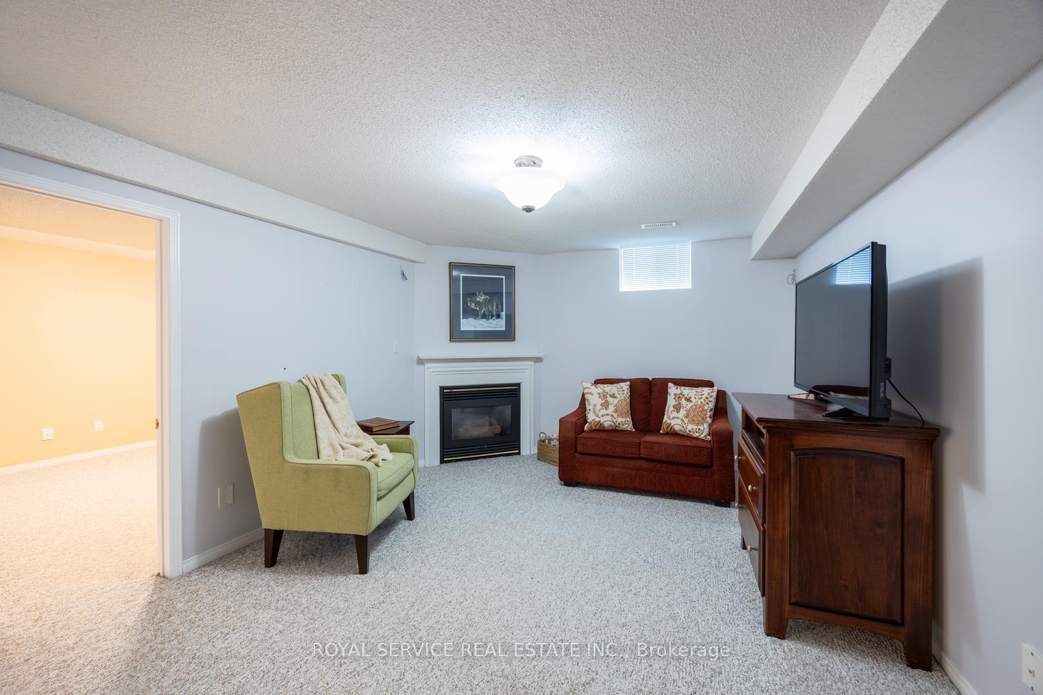 Photo 26 of 1275 Eagle Crescent, Peterborough, Monaghan Ward 2 — HOMEH