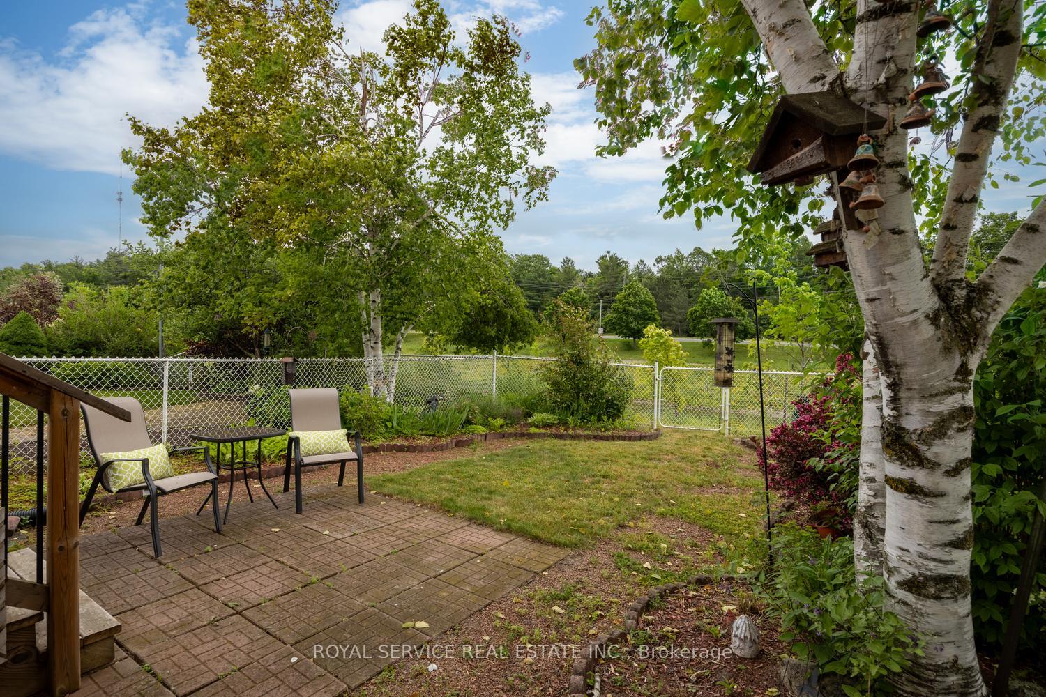 Photo 31 of 1275 Eagle Crescent, Peterborough, Monaghan Ward 2 — HOMEH