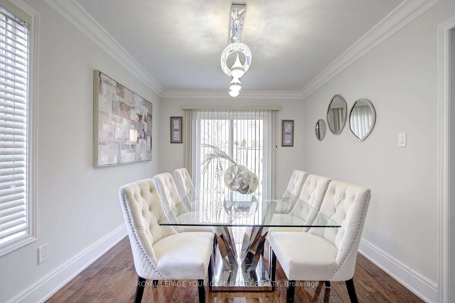 Photo 13 of 25 D'amato Crescent, Vaughan, Maple — HOMEH
