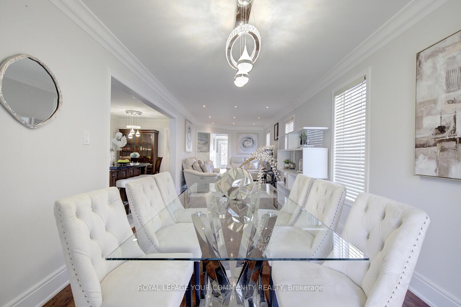 Photo 16 of 25 D'amato Crescent, Vaughan, Maple — HOMEH