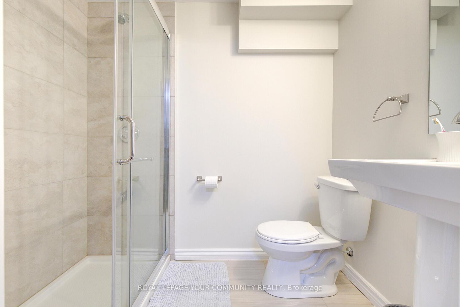 Photo 46 of 25 D'amato Crescent, Vaughan, Maple — HOMEH