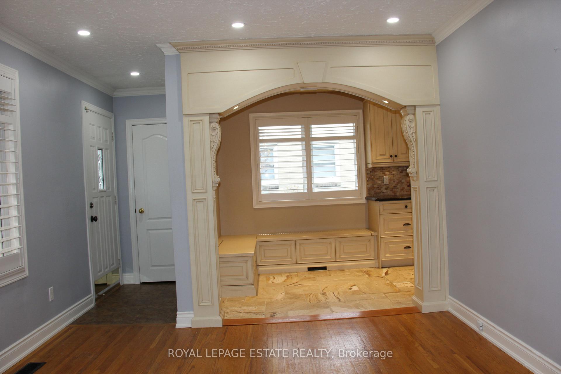 Photo 7 of 207 Lee Avenue, Whitby, Lynde Creek — HOMEH