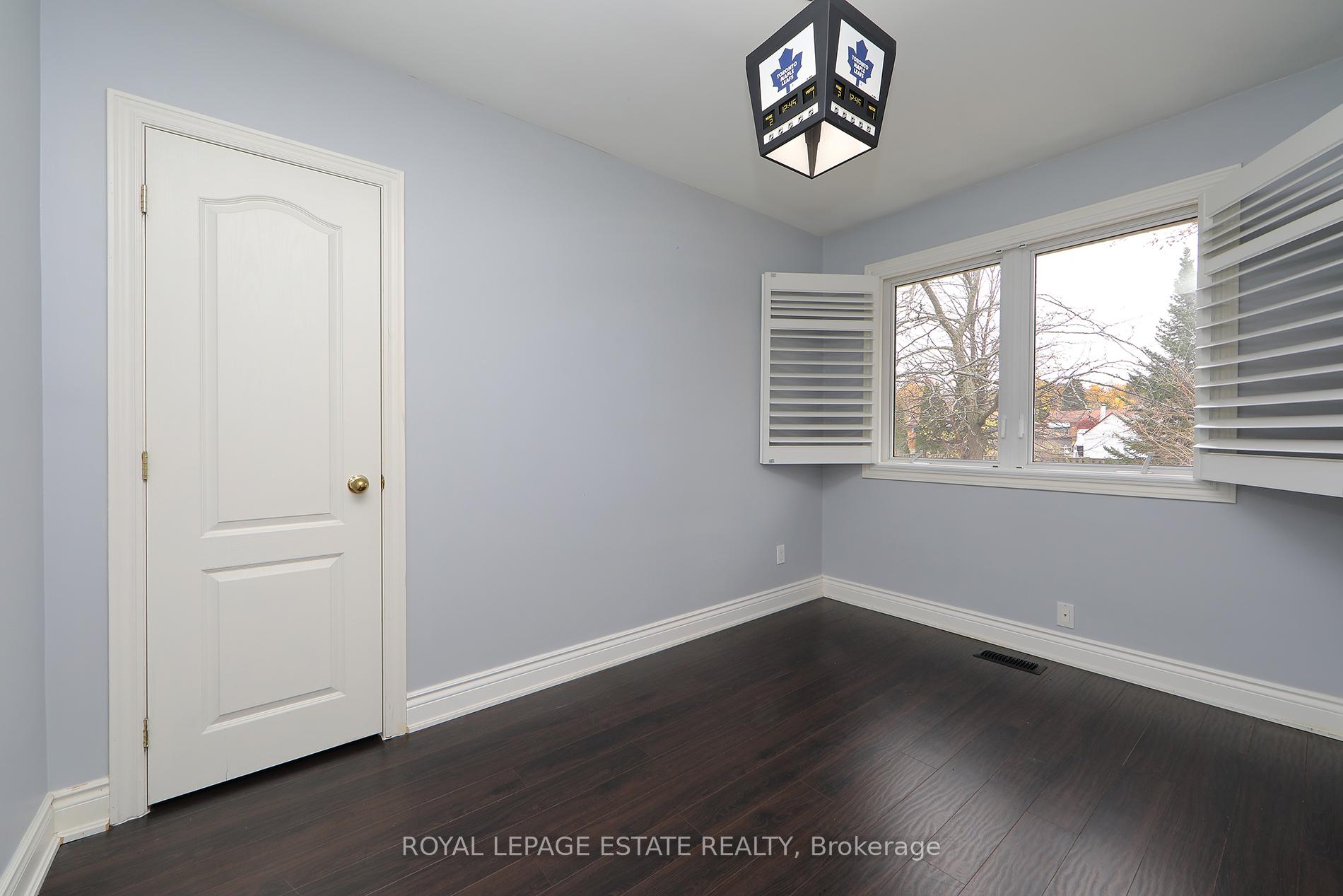 Photo 22 of 207 Lee Avenue, Whitby, Lynde Creek — HOMEH