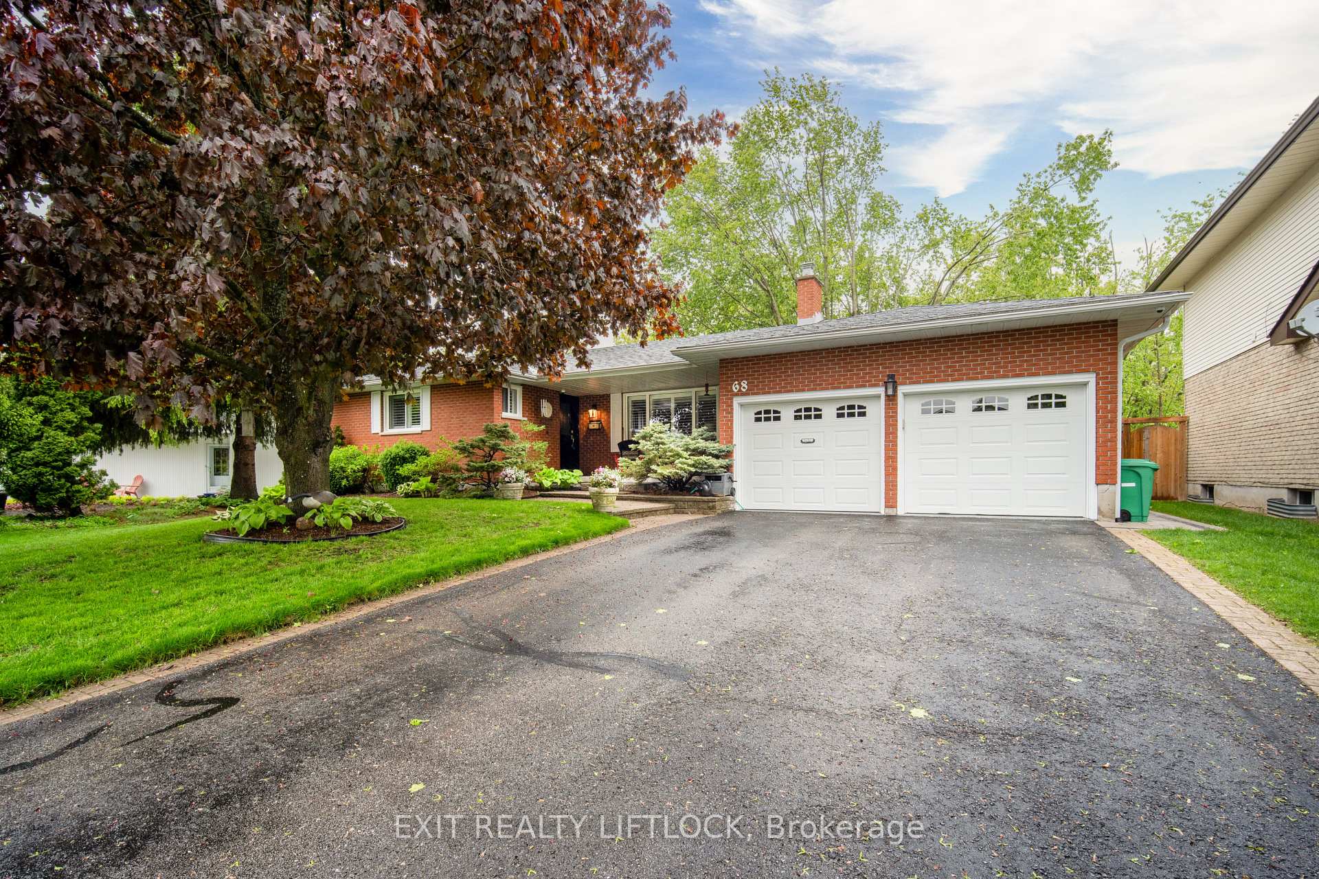 Photo 1 of 68 Champlain Crescent, Peterborough, Northcrest Ward 5 — HOMEH