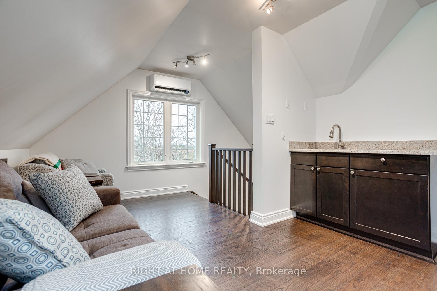 Photo 30 of 35 Wilson House Drive, Whitby, Rural Whitby — HOMEH