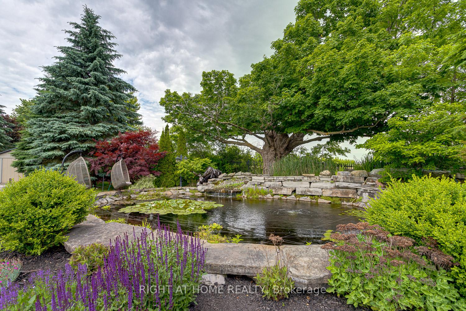 Photo 39 of 35 Wilson House Drive, Whitby, Rural Whitby — HOMEH