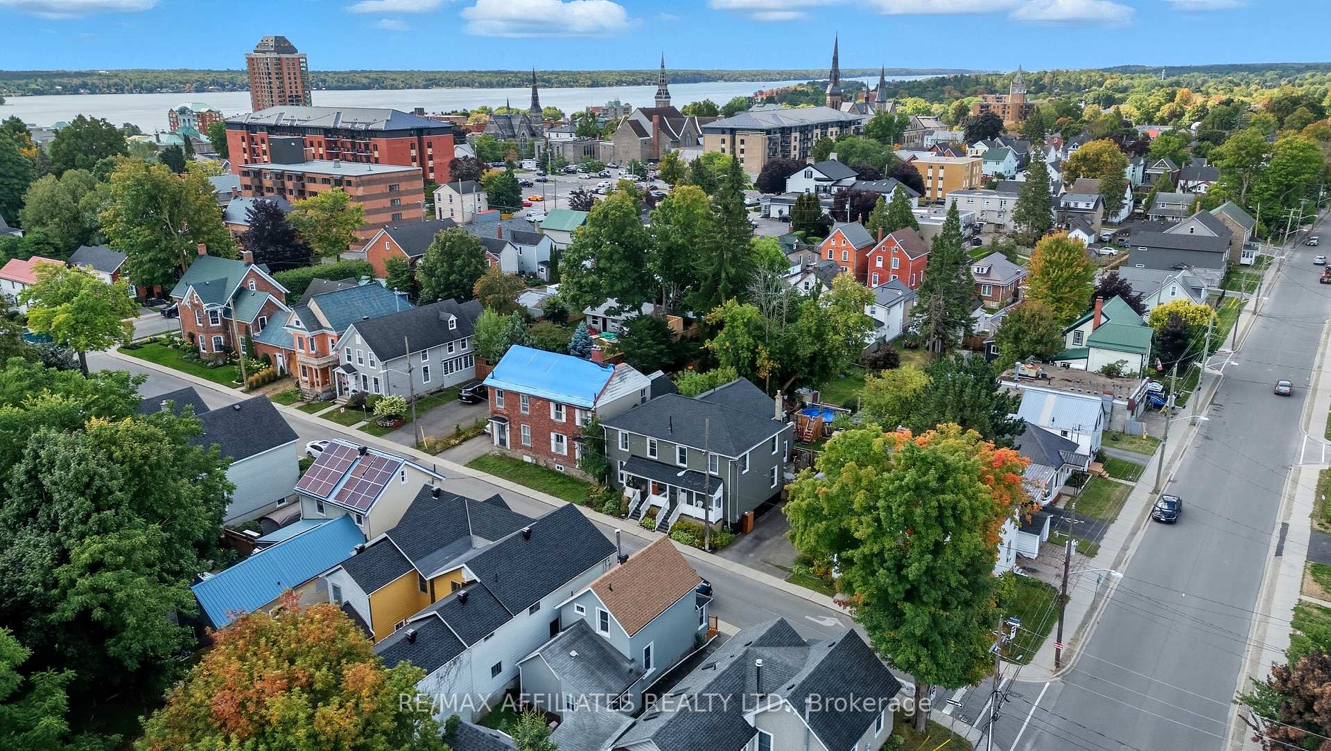 Photo 23 of 104 Bethune Street, Brockville — HOMEH