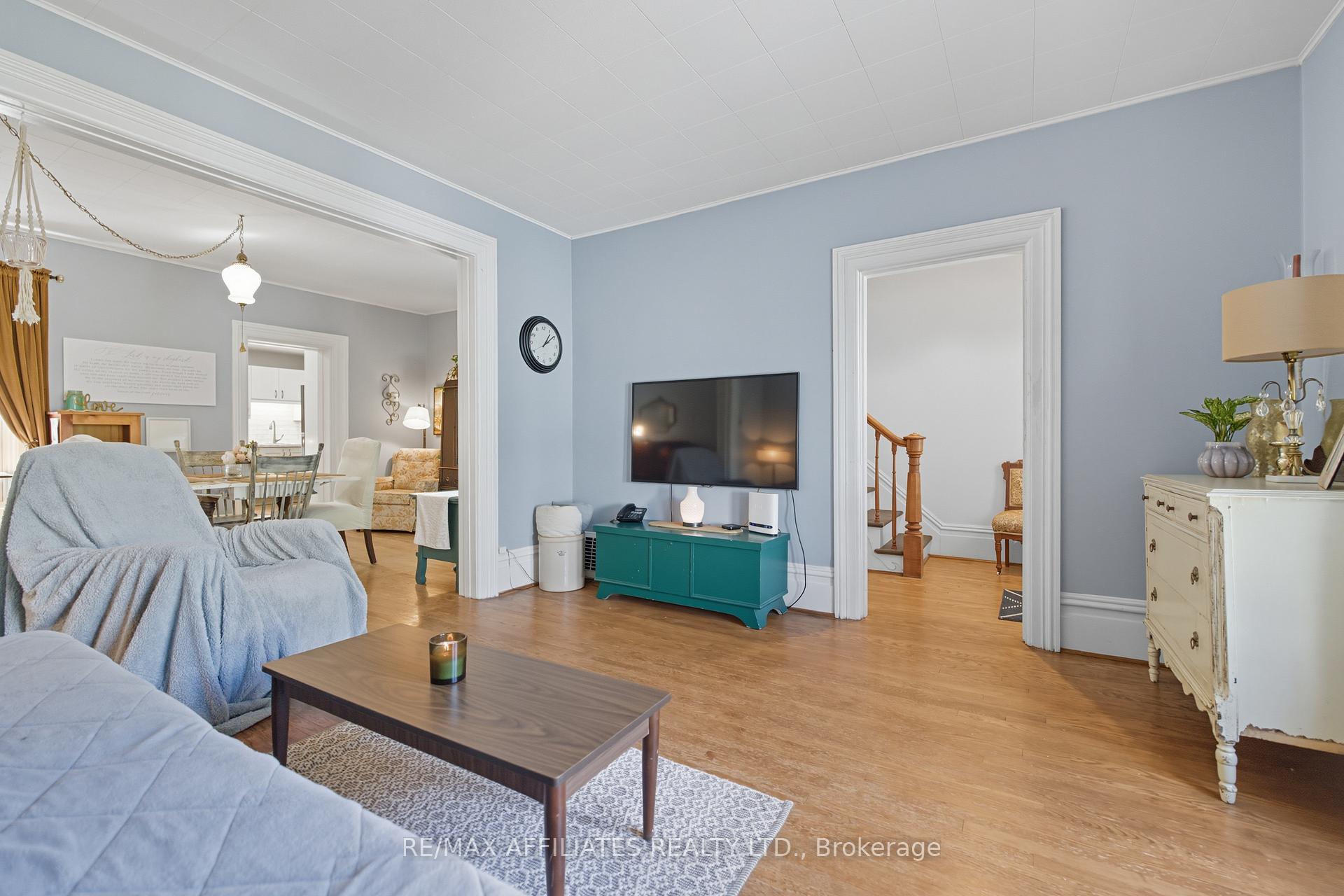 Photo 22 of 104 Bethune Street, Brockville — HOMEH