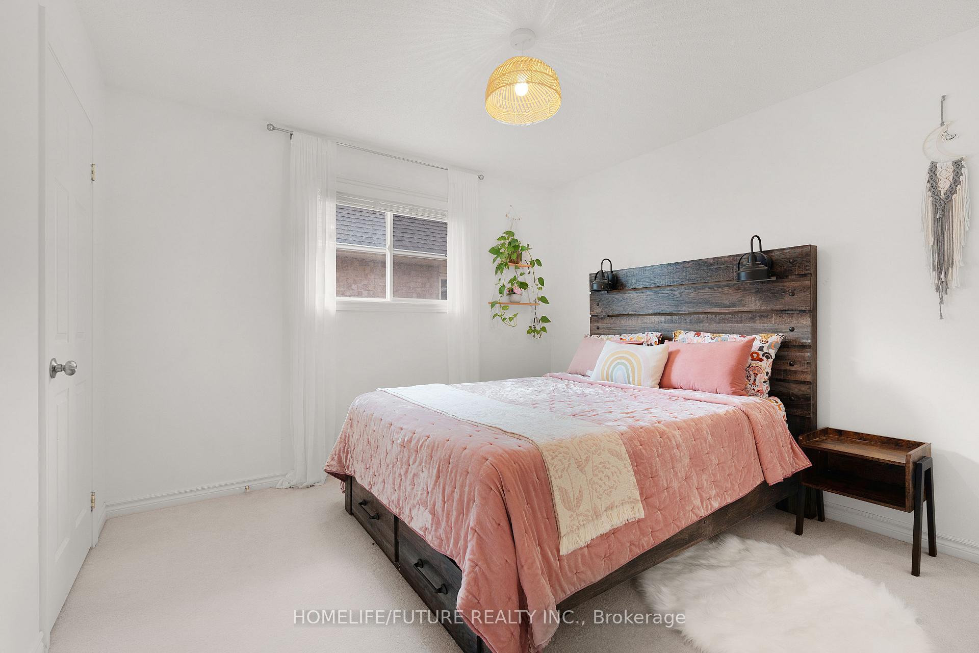 Photo 22 of 27 Pebblebrook Crescent, Whitby, Taunton North — HOMEH