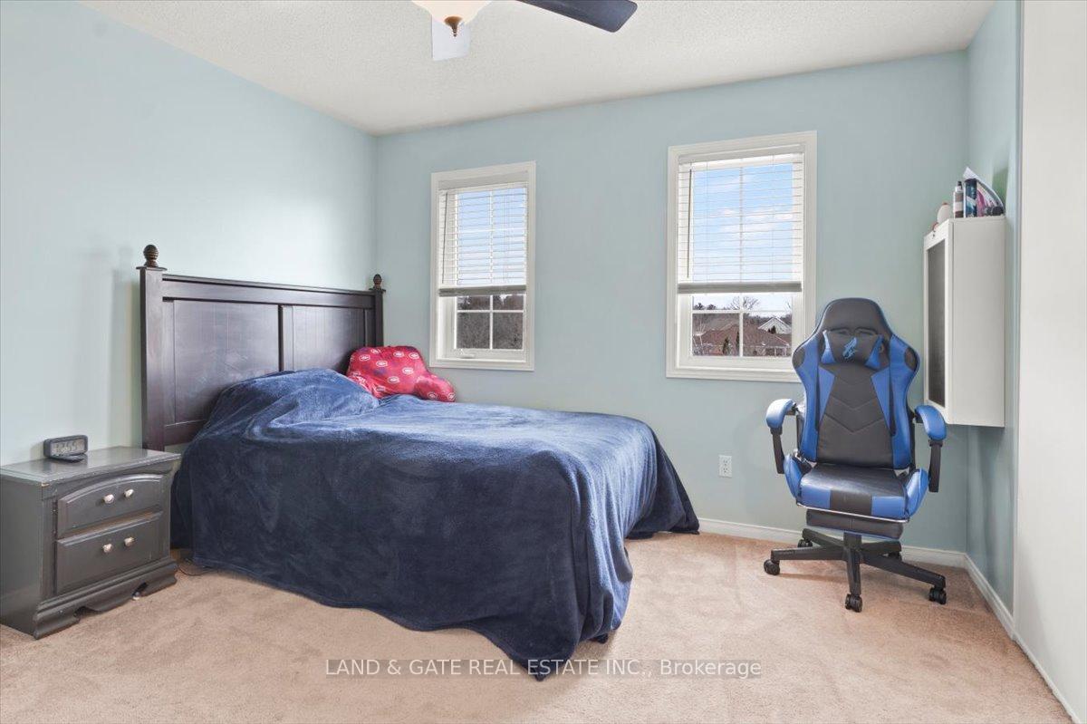Photo 21 of 993 Mountview Court, Oshawa, Pinecrest — HOMEH