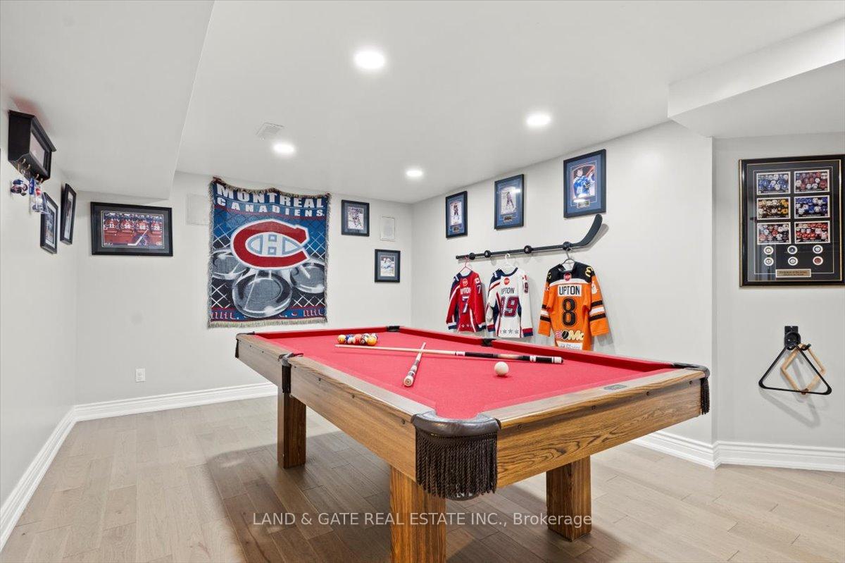 Photo 28 of 993 Mountview Court, Oshawa, Pinecrest — HOMEH