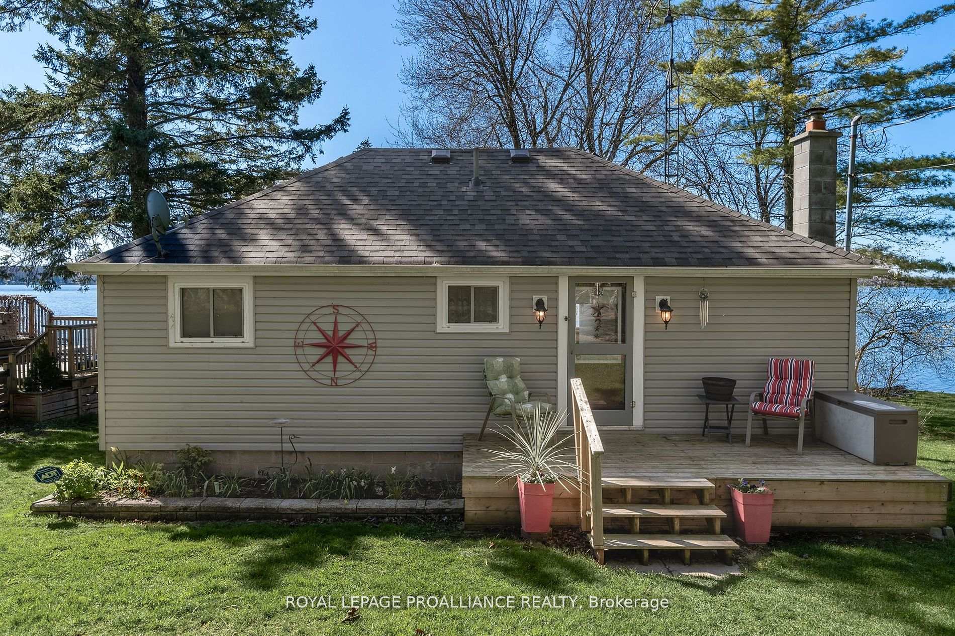 Front of 1051 Lakeside Drive