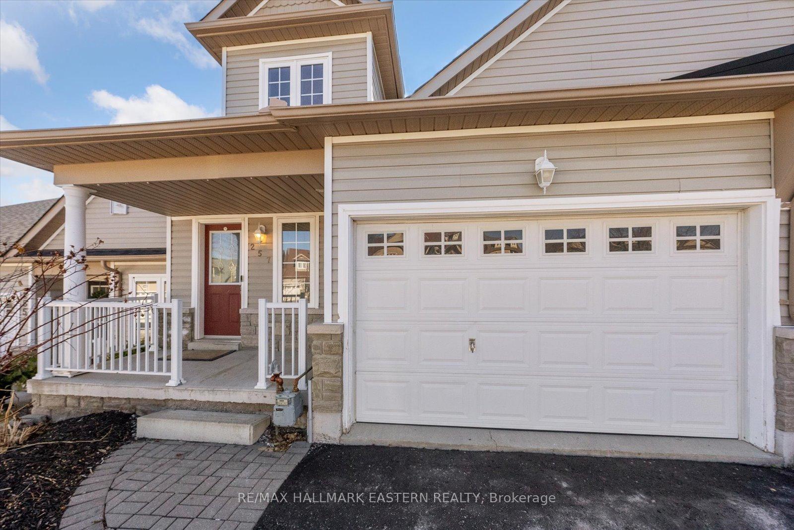 Photo 2 of 257 Tobin Court, Peterborough, Northcrest Ward 5 — HOMEH