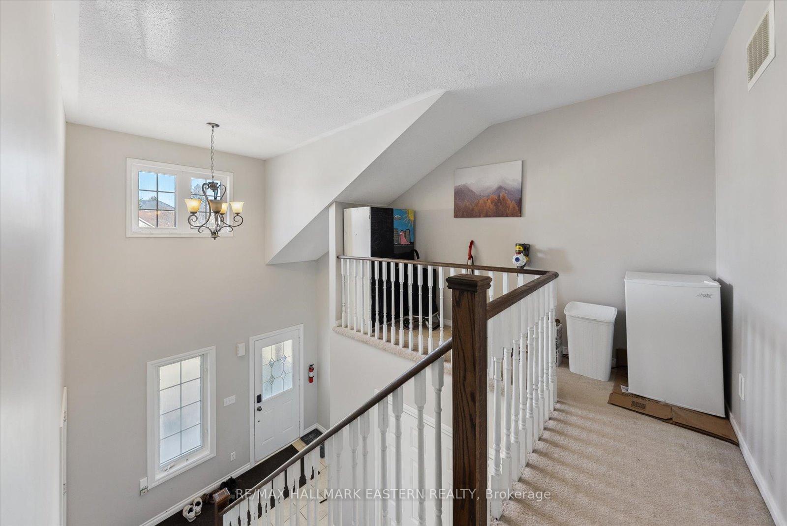 Photo 8 of 257 Tobin Court, Peterborough, Northcrest Ward 5 — HOMEH