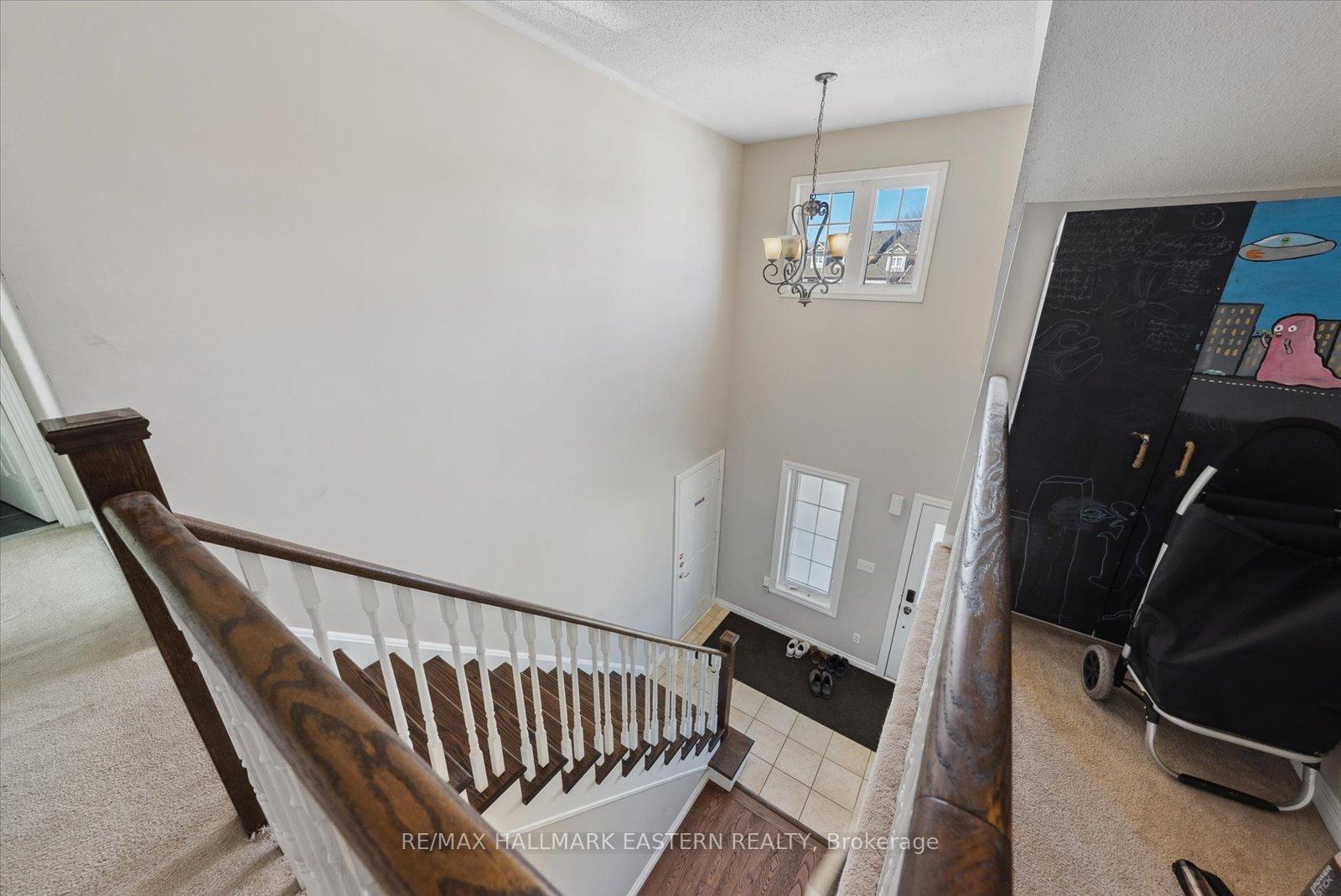 Photo 9 of 257 Tobin Court, Peterborough, Northcrest Ward 5 — HOMEH