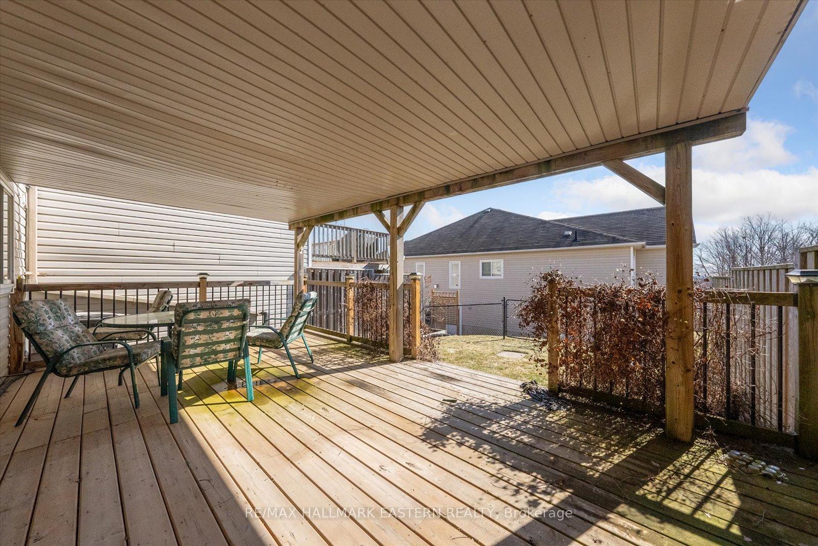 Photo 21 of 257 Tobin Court, Peterborough, Northcrest Ward 5 — HOMEH