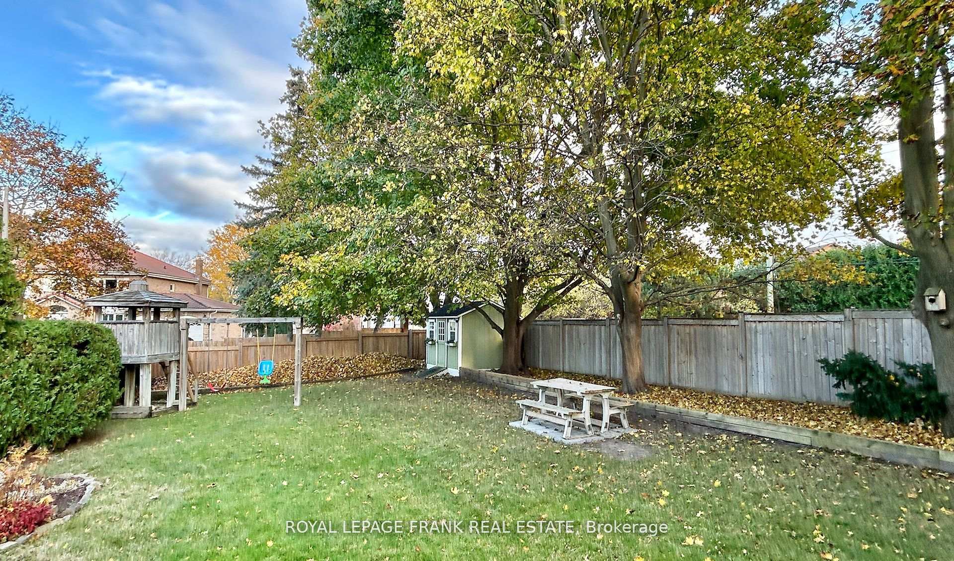 Photo 3 of 29 Inglenook Court, Whitby, Pringle Creek — HOMEH