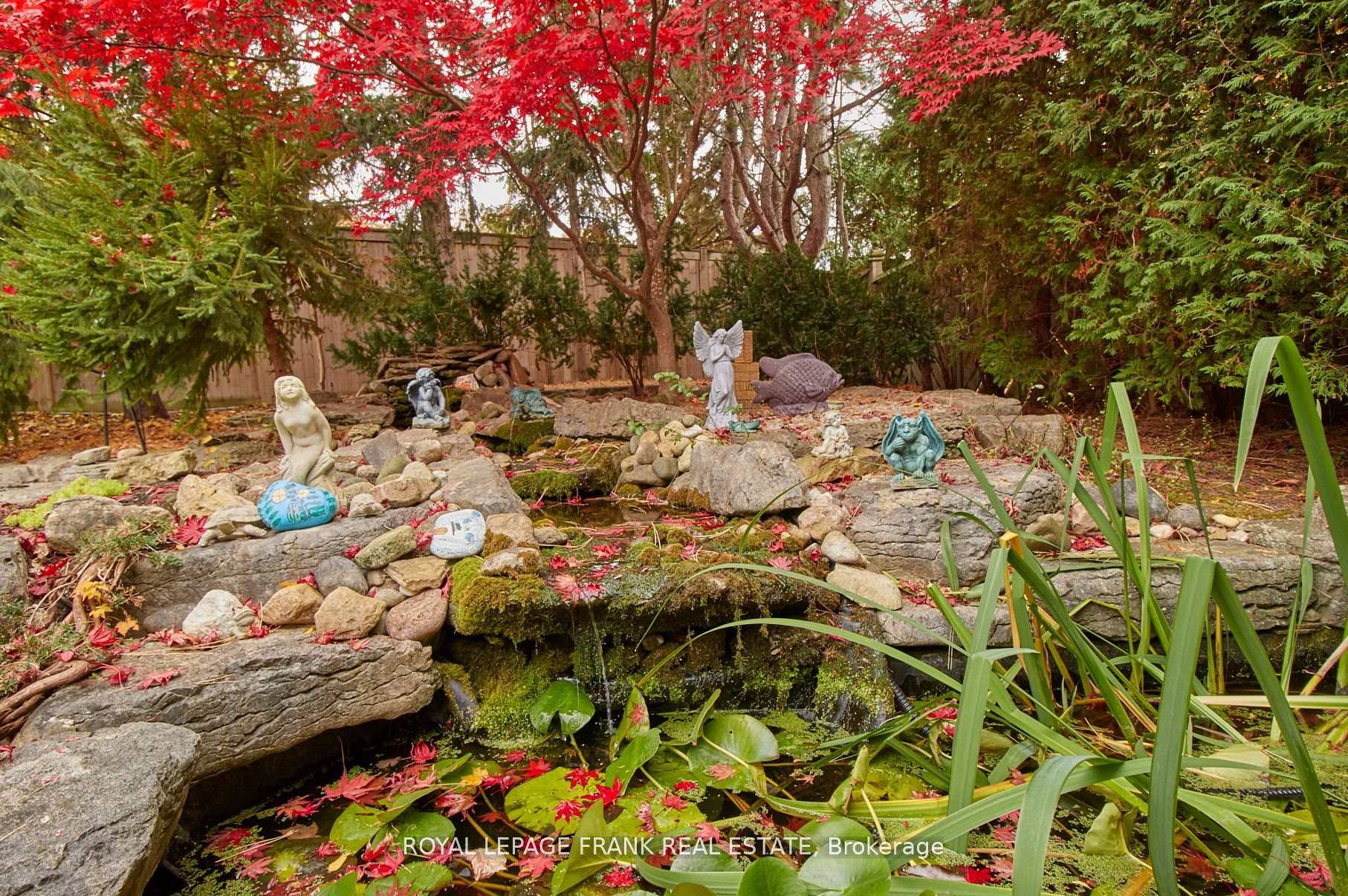 Photo 30 of 29 Inglenook Court, Whitby, Pringle Creek — HOMEH