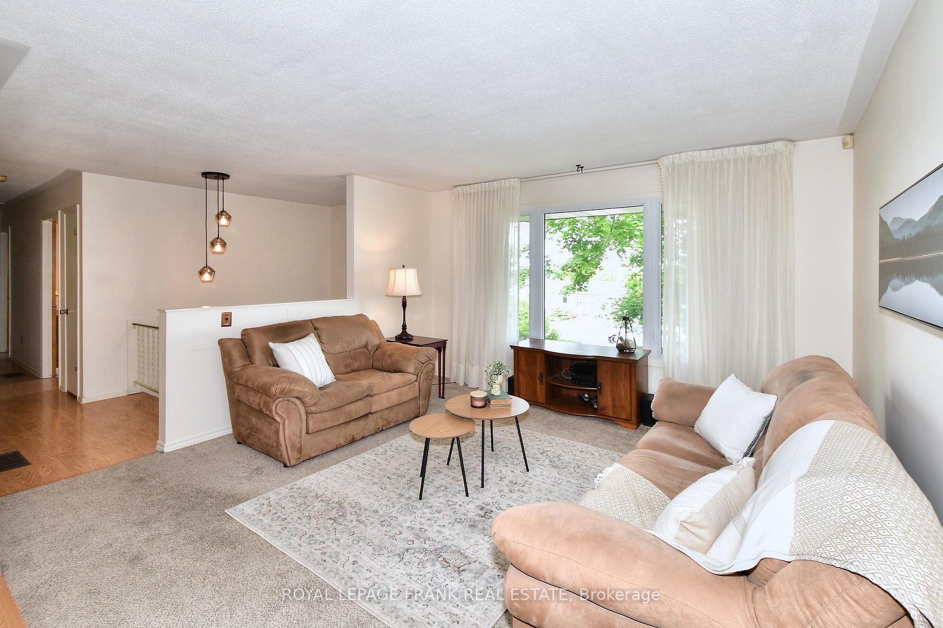 Photo 6 of 1538 Cherryhill Road, Peterborough, Monaghan Ward 2 — HOMEH