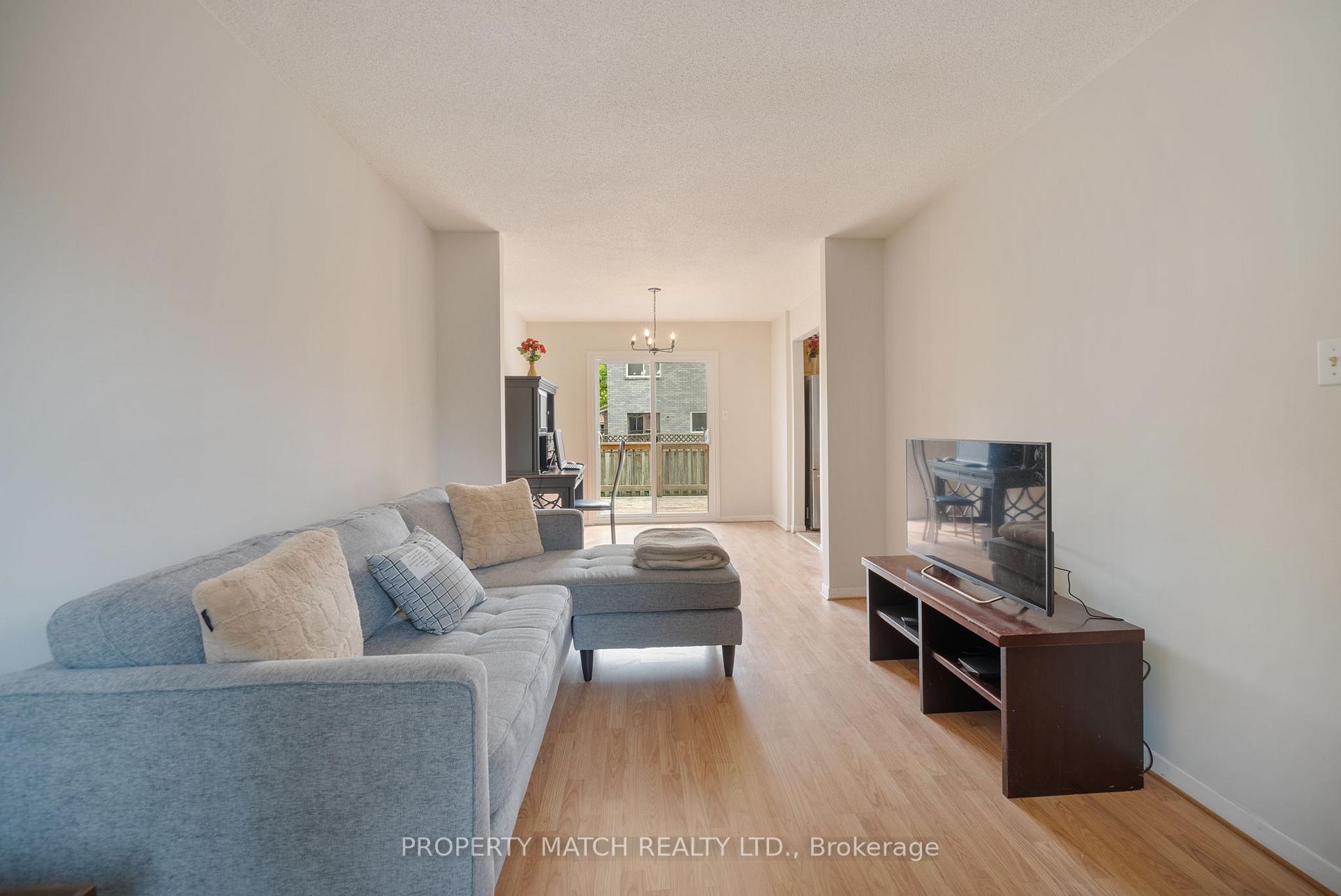 Photo 5 of 9 Dodsworth Drive, Ajax, Central West — HOMEH