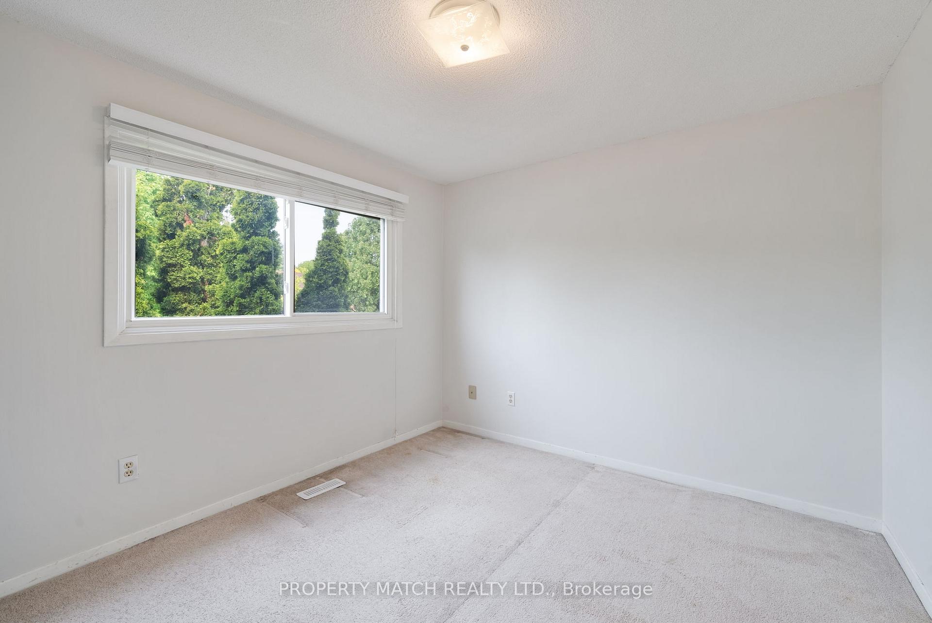 Photo 20 of 9 Dodsworth Drive, Ajax, Central West — HOMEH
