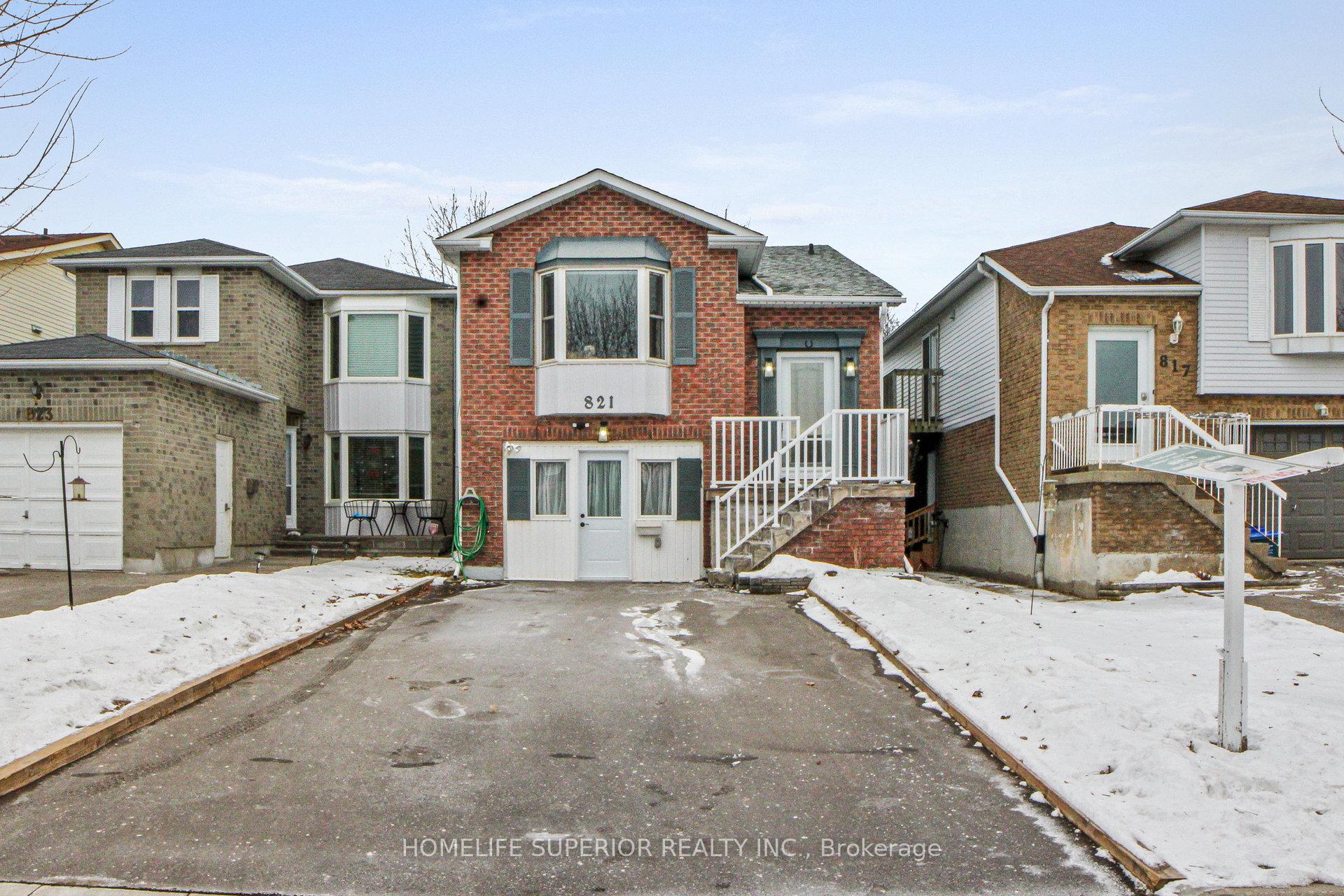 Photo 1 of 821 Bennett Court, Oshawa, Pinecrest — HOMEH