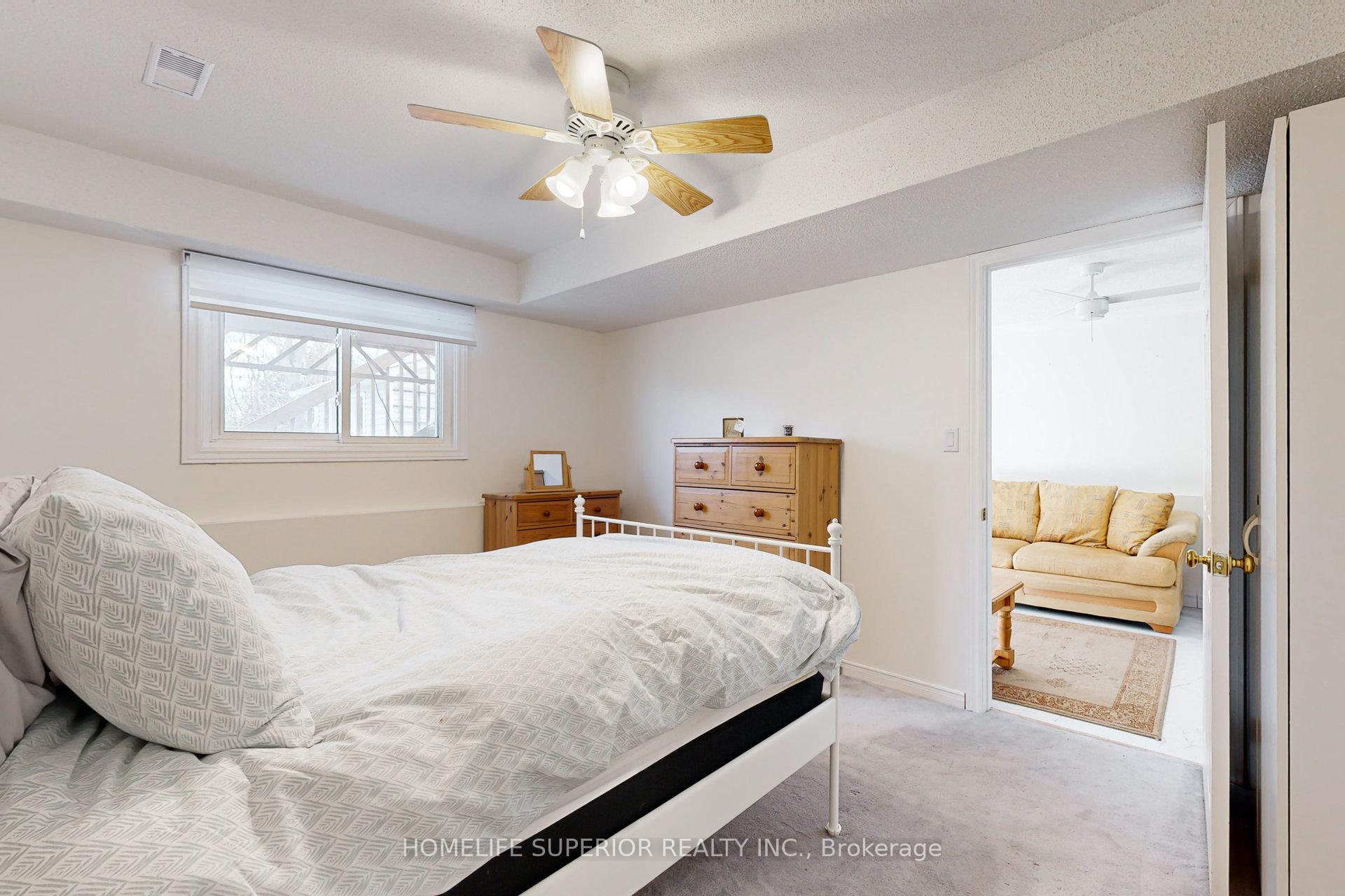 Photo 30 of 821 Bennett Court, Oshawa, Pinecrest — HOMEH