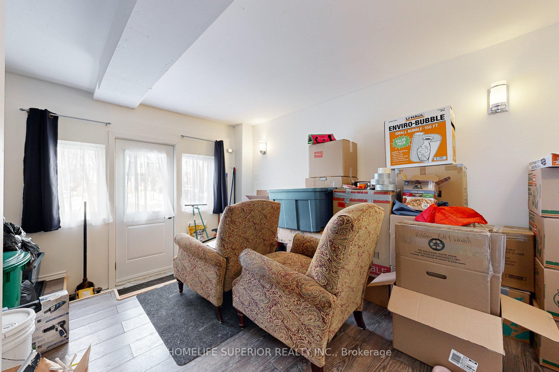 Photo 34 of 821 Bennett Court, Oshawa, Pinecrest — HOMEH