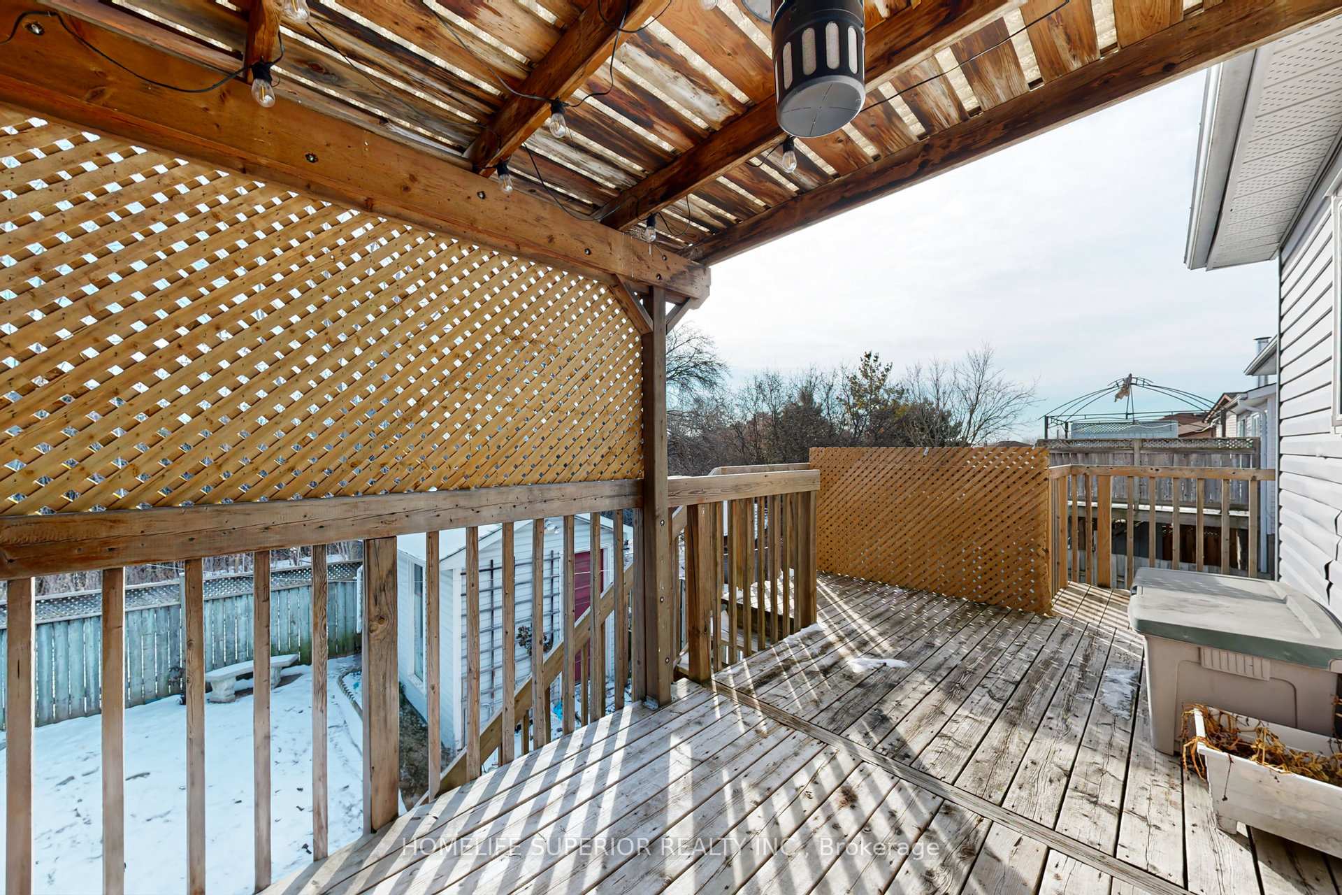 Photo 37 of 821 Bennett Court, Oshawa, Pinecrest — HOMEH