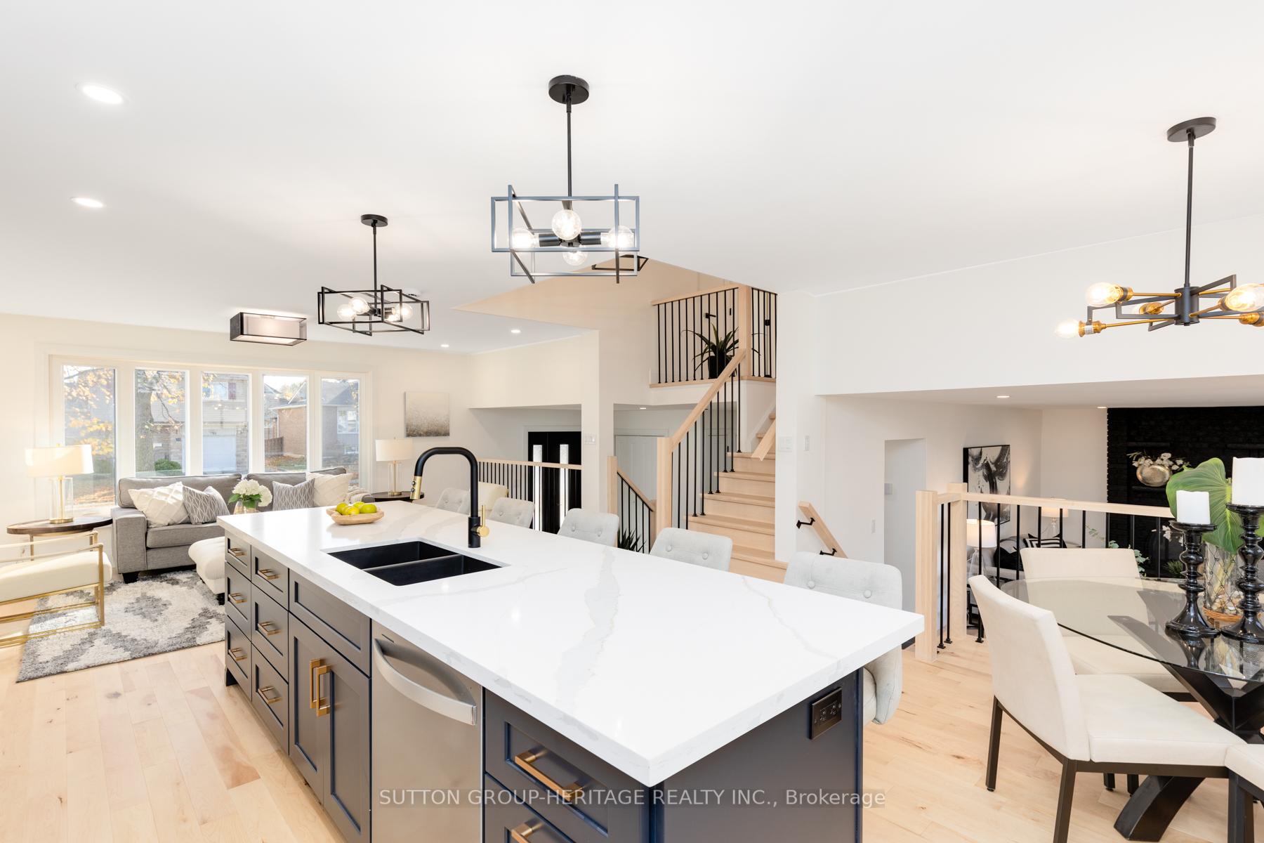 Photo 13 of 33 Mansfield Crescent, Whitby, Blue Grass Meadows — HOMEH