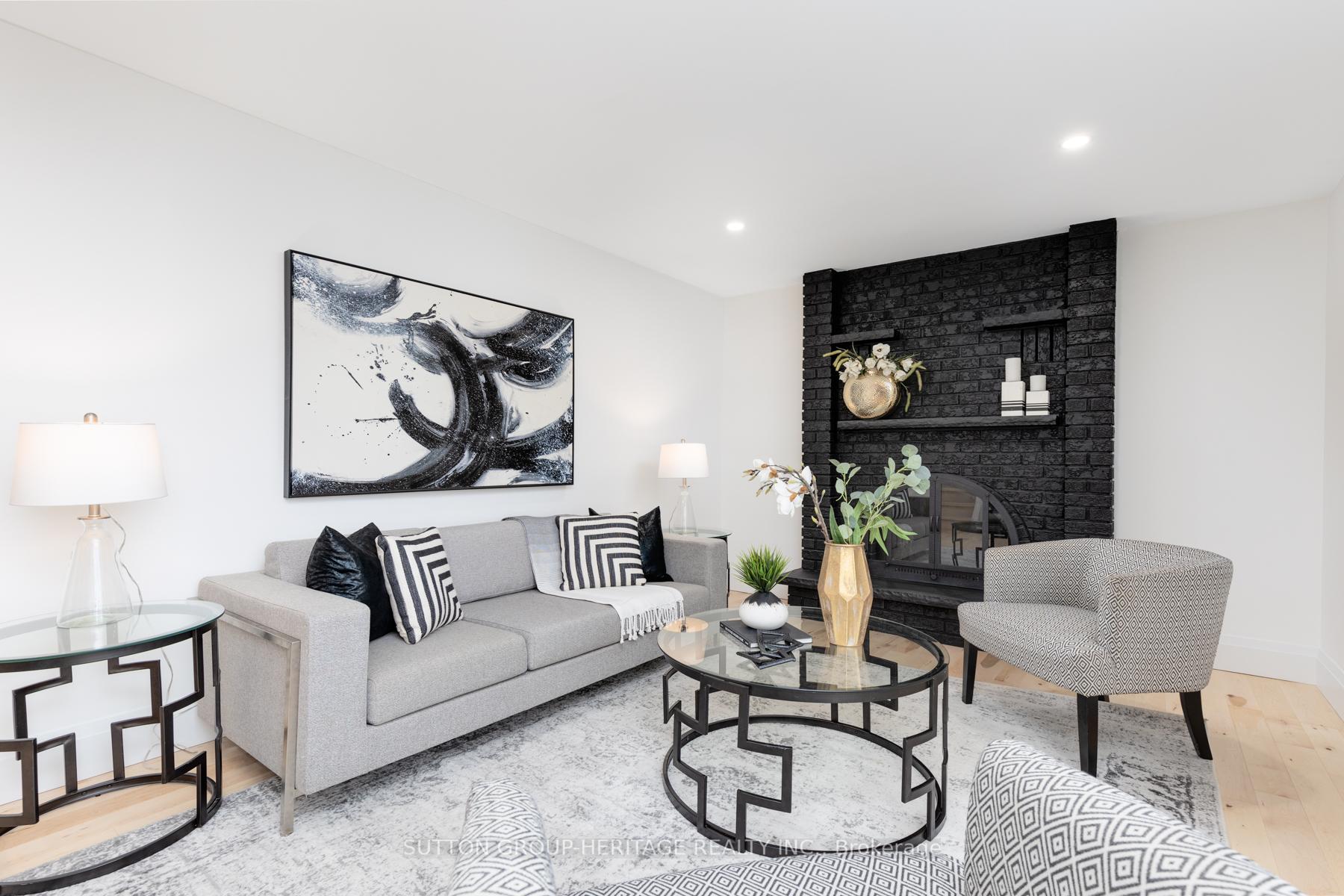 Photo 15 of 33 Mansfield Crescent, Whitby, Blue Grass Meadows — HOMEH