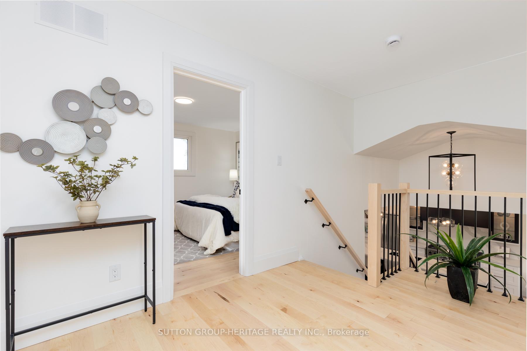 Photo 18 of 33 Mansfield Crescent, Whitby, Blue Grass Meadows — HOMEH