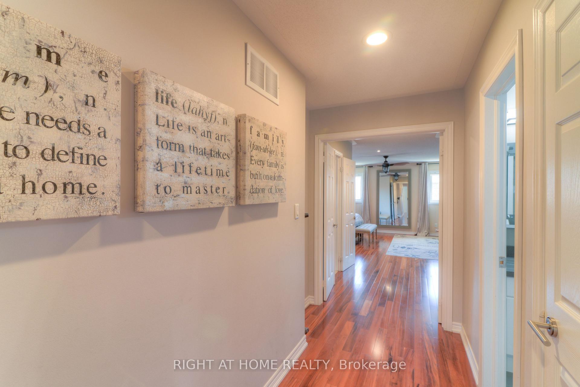 Photo 20 of 130 Bentoak Crescent, Vaughan, Patterson — HOMEH