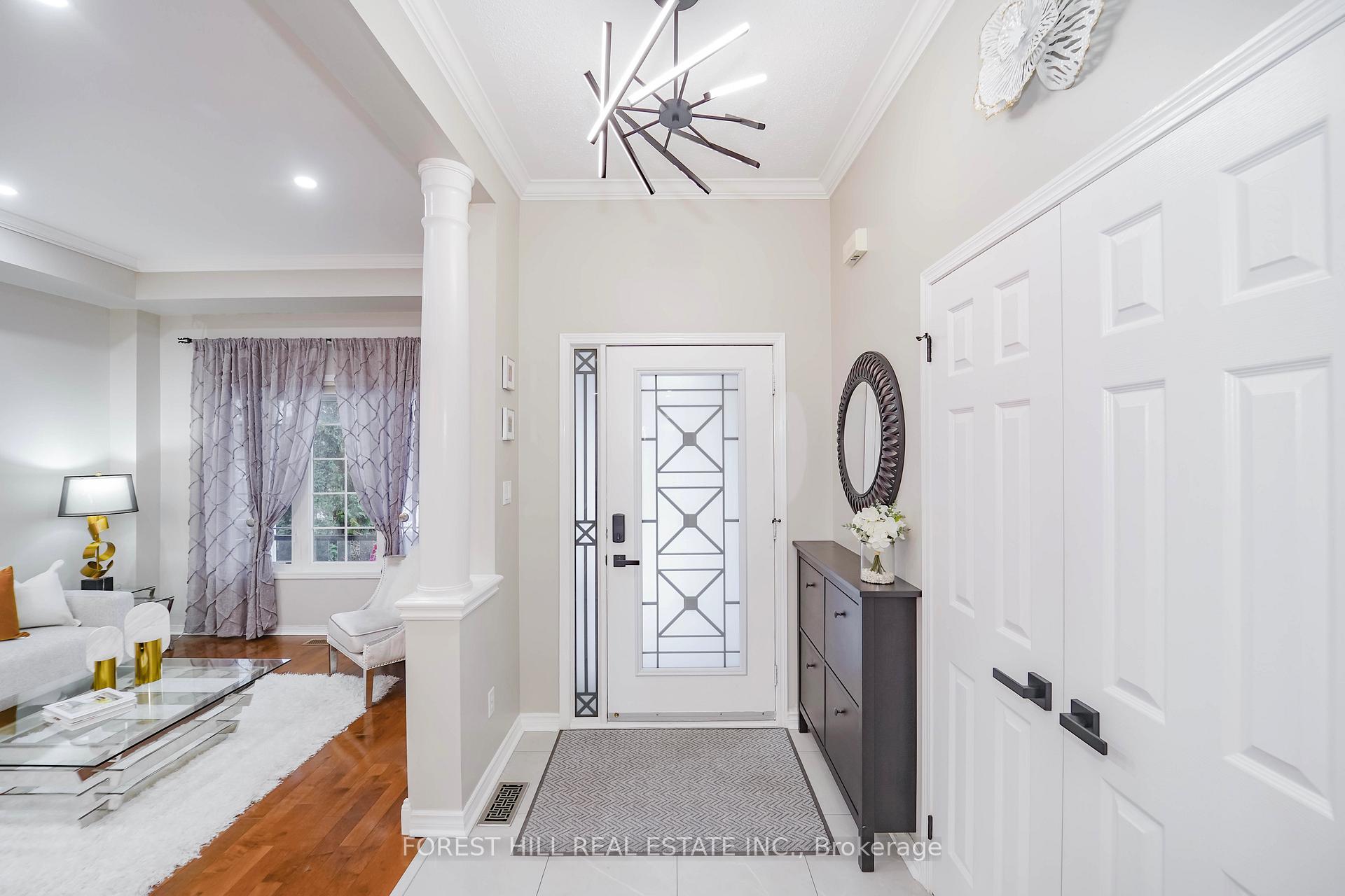 Photo 3 of 1453 Skyview Street, Oshawa, Taunton — HOMEH