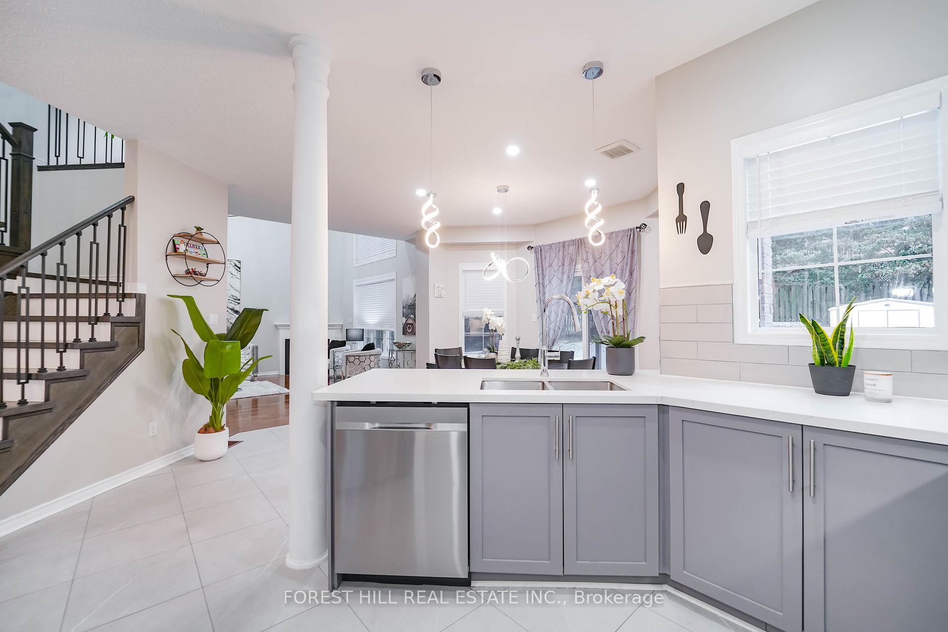 Photo 9 of 1453 Skyview Street, Oshawa, Taunton — HOMEH